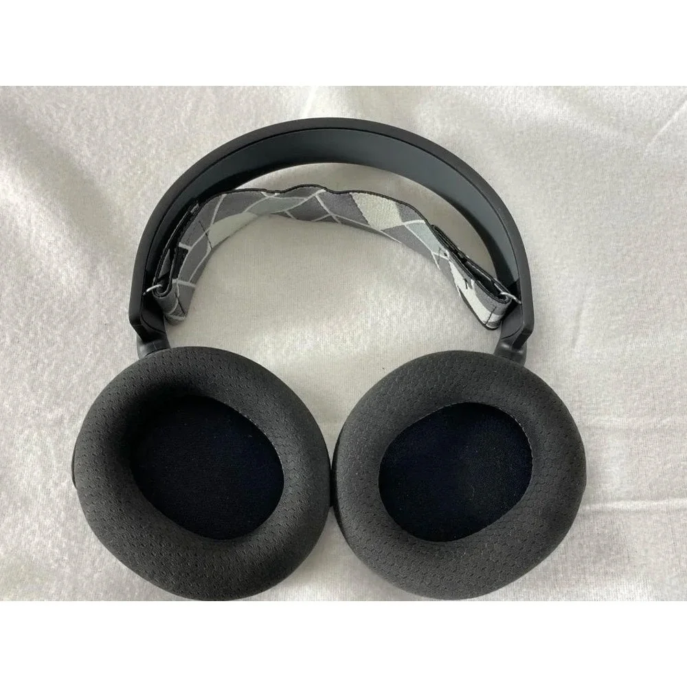 SteelSeries Arctis 3 Wired Gaming Headset with Mic Black